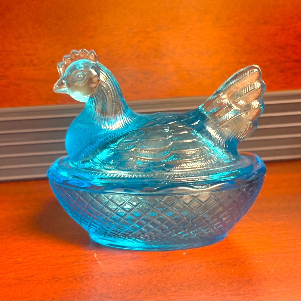 Vintage Mini Blue Glass Hen On Nest Lidded Salt Bowl